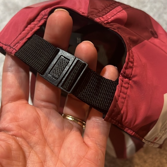 Rag & Bone Pink Geometric Baseball Cap - Picture 8 of 10